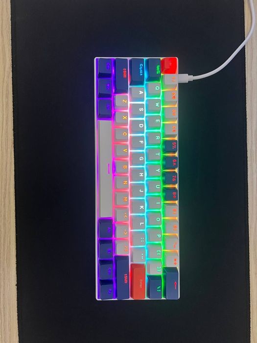 T-WOLF T60 механическая клавиатура RGB 60%