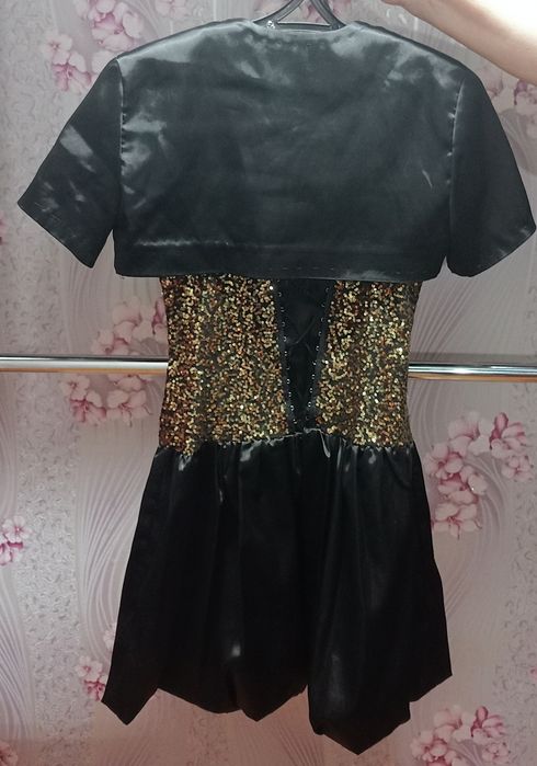 Продам платья на вечер