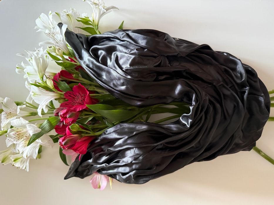 Черен корсет от смола