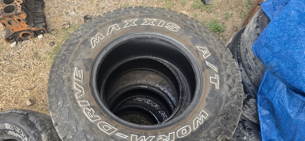 Резина maxxis R16