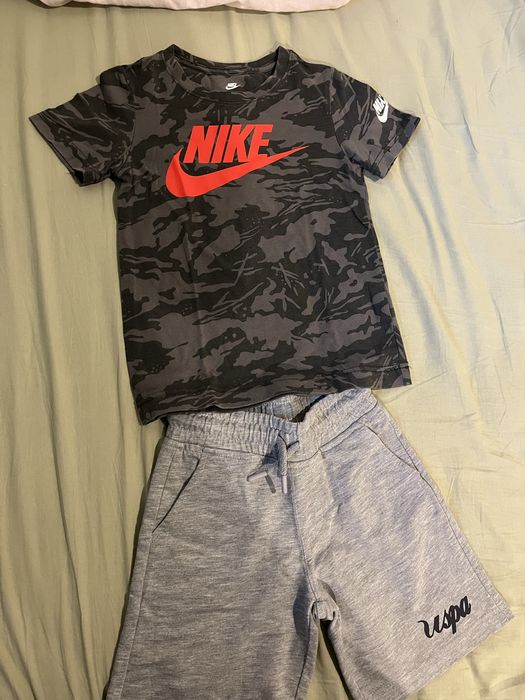Лот тениски Nike и Марвел, панталонки US Polo 110-116 или 5-6 години