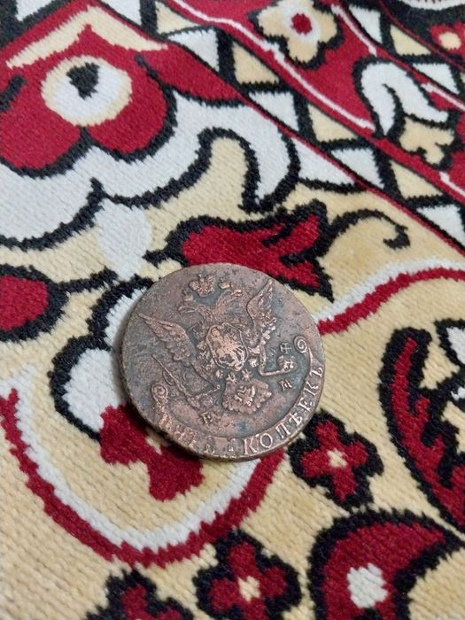 Продам монету 5 копеек 1769 года