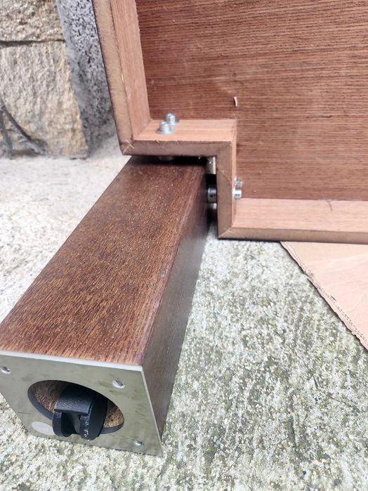 Холна маса стилна...