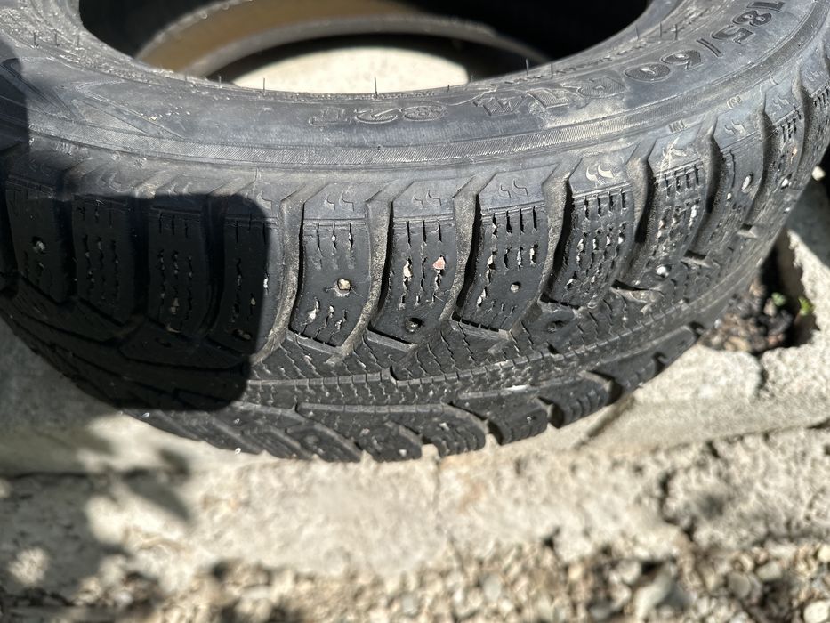 Шины б/у продается в хорошем состоянии