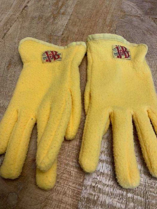 Рекламни ръкавици на уиски J & B за участие в бар конкурси