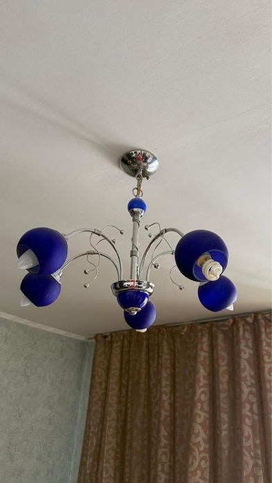 Люстры каждый по 5000