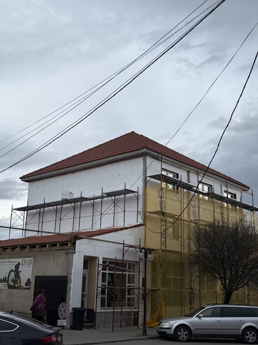 Acoperisuri dulgherie hidroizolatii terase si reparatii de urgenta