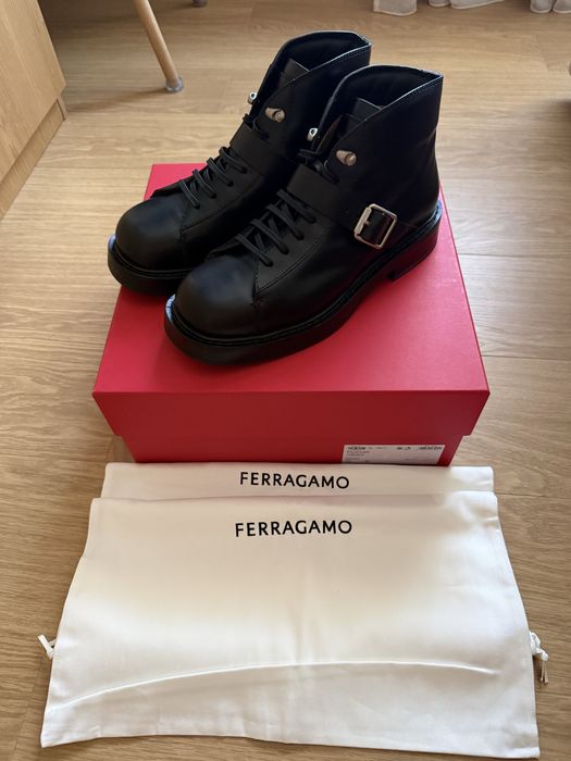 Ferragamo Combat boots размер 44