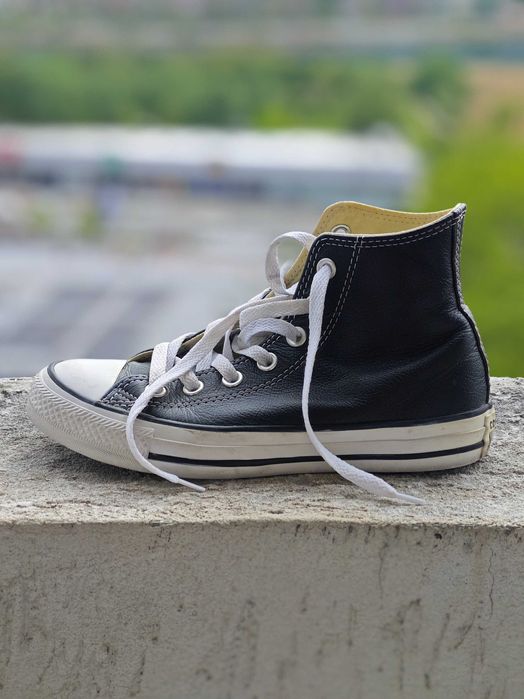Tenesi dama Converse