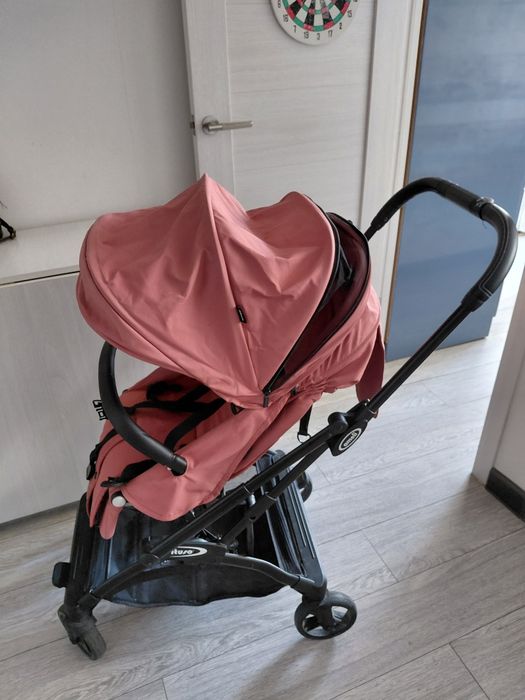 Коляска прогулочная