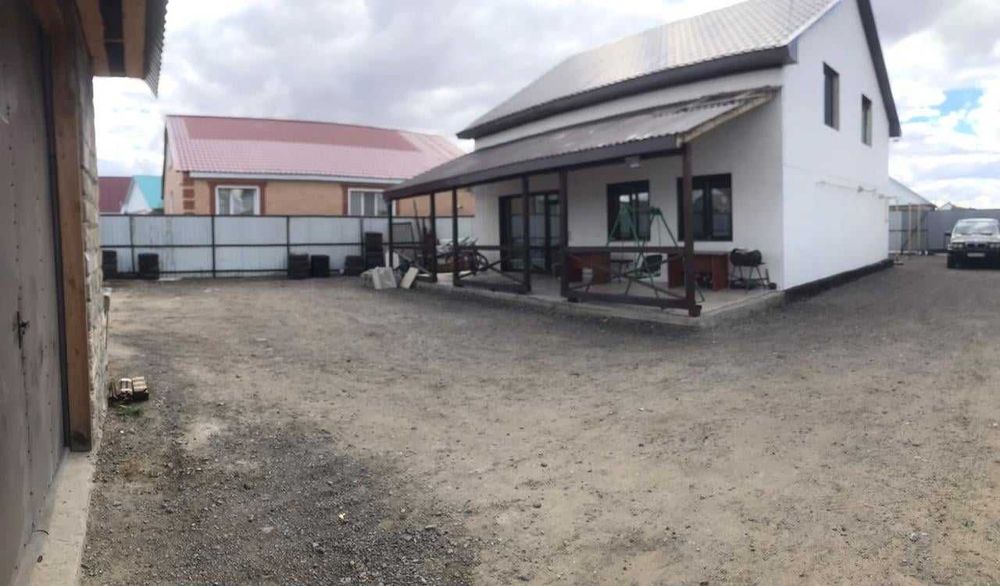 Продам дом в поселке Заречное