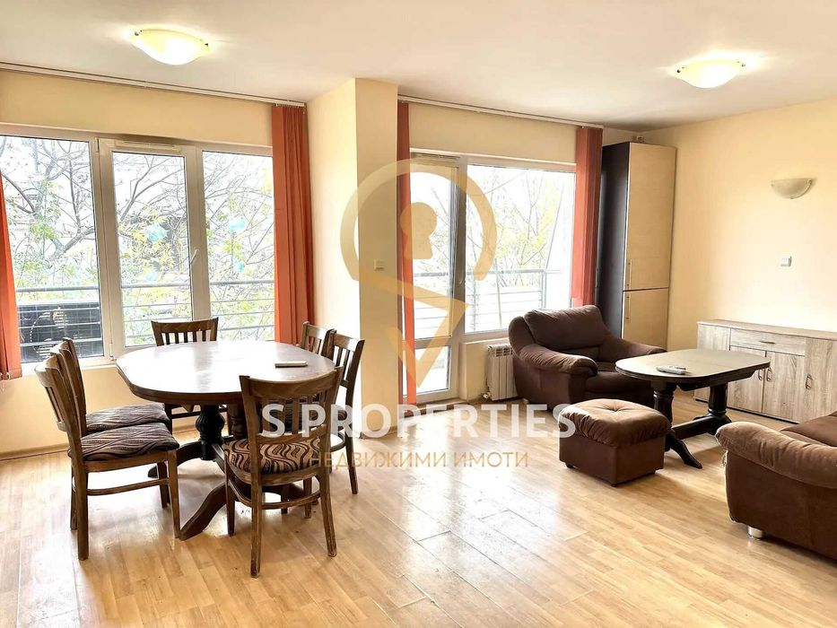 Продава се Четиристаен апартамент в Варна, Център - 122 кв.м за 1459 €/кв.м - Снимка #1