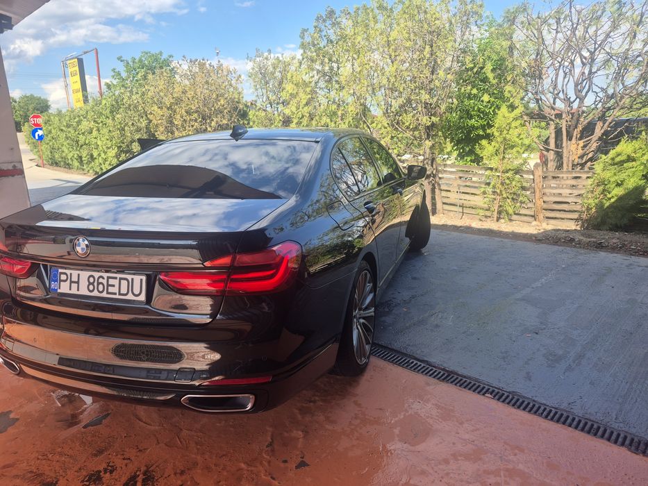 BMW seria 7, 2017