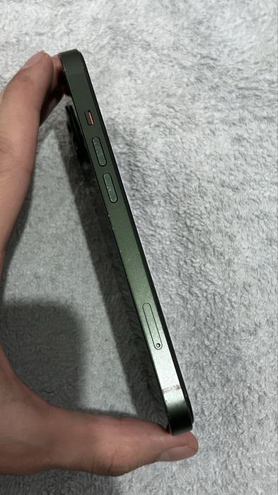 iPhone 13 128 gb    ,