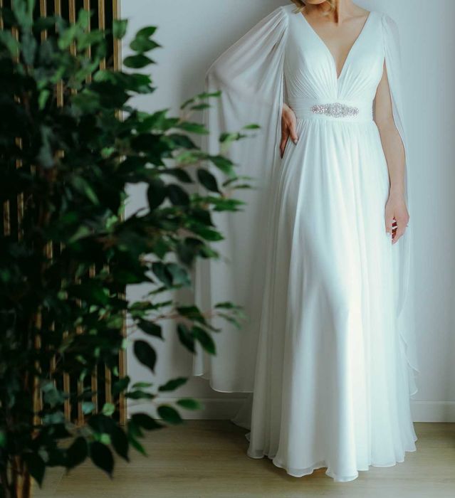 Rochie de mireasa eleganta - purtata o singură data - stare impecabila
