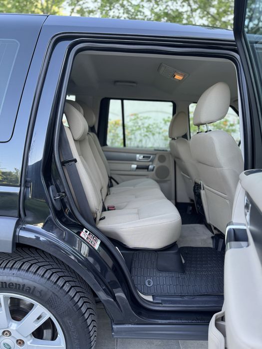 Land Rover Discovery 4 TD4 133.000 km 2011 Euro 5 IMPECABIL