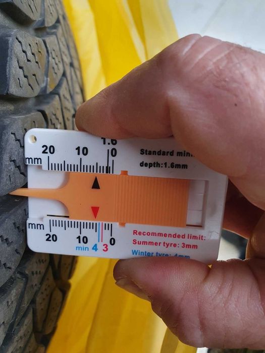 Lassa 225/55 R16 ( зимни гуми )