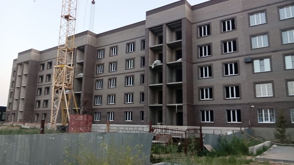 Продам 1  ком квартиру Батыс 2