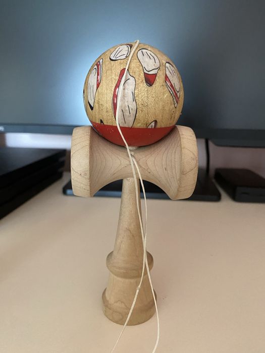 Krom x Beams Kendama - Red Maple