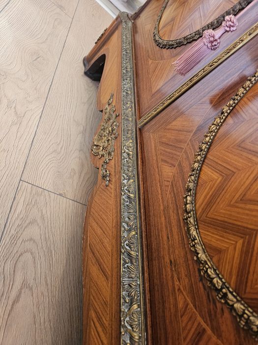 Comoda Art Noveau , blat marmura , bronz masiv