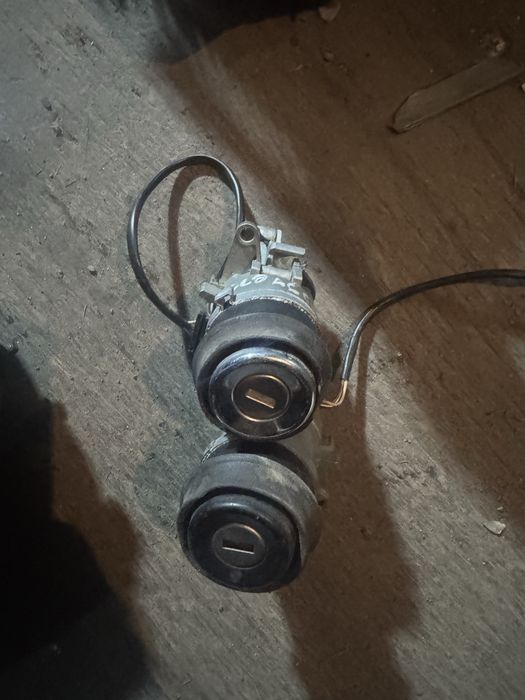 Замок багажника ауди а6 с4