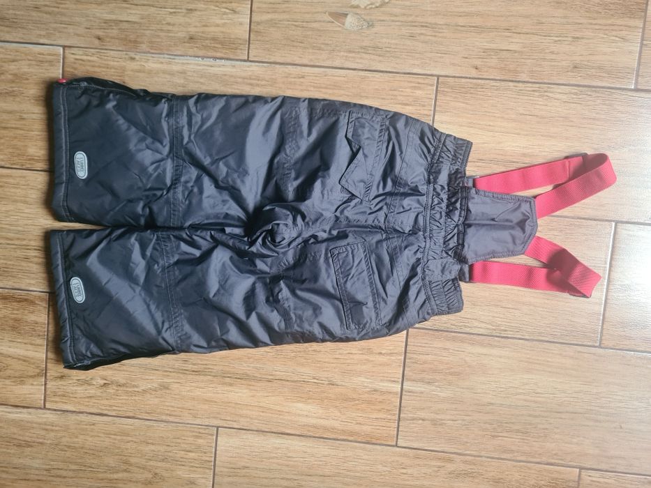 Pantaloni zăpadă                  .