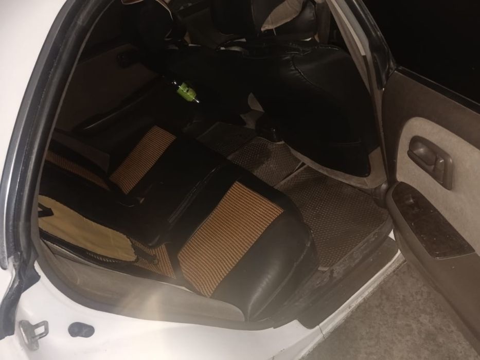 Продается Тойота Марк 2. Торг есть.