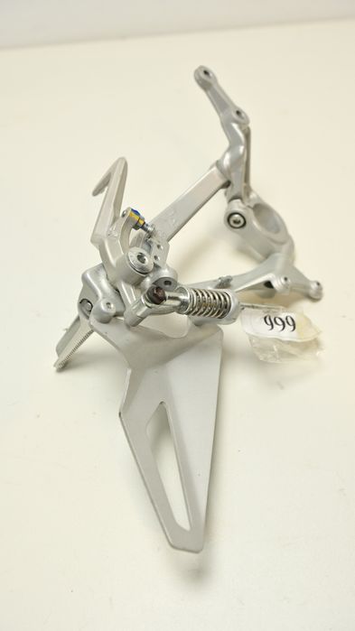 Suport Scarita dreapta Pedala Frana Ducati Panigale V4 /