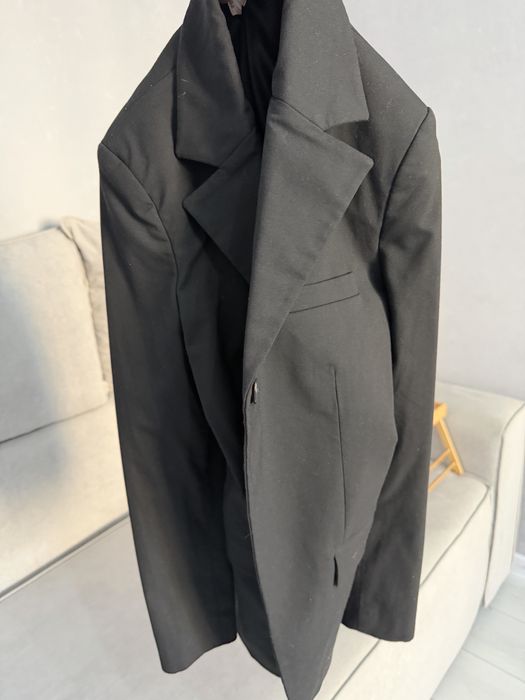 Классический приталенный пиджак Mango