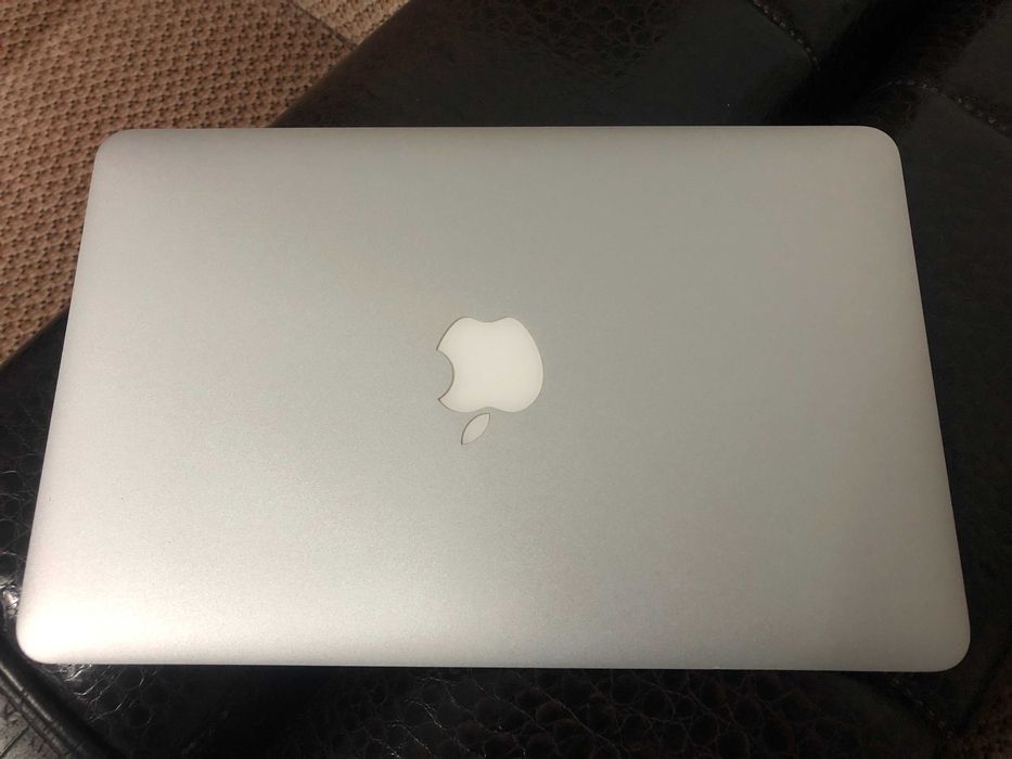 MacBook Air 11-inch 2015 i5 1,6 GHz, 4 GB, SSD 128 GB, IMPECABIL