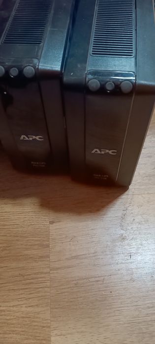 Лот от UPS различни модели