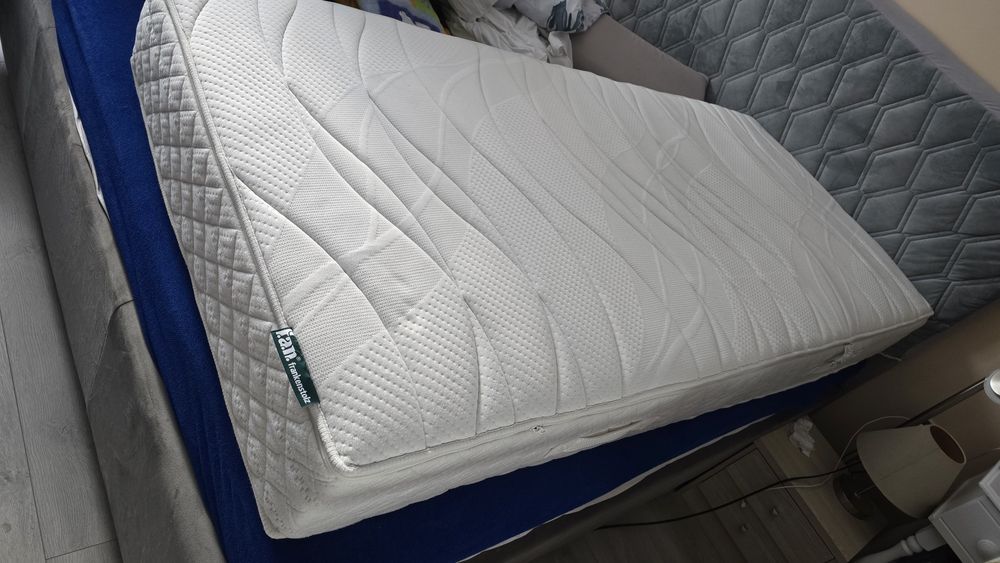 Vand  Saltea,90x200 ,90X190
