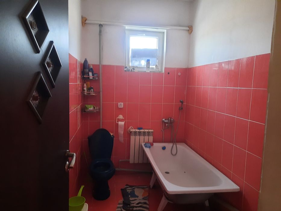 Продам добротный дом из кирпича