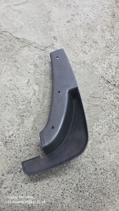 Брызговик п.л лексус рх300