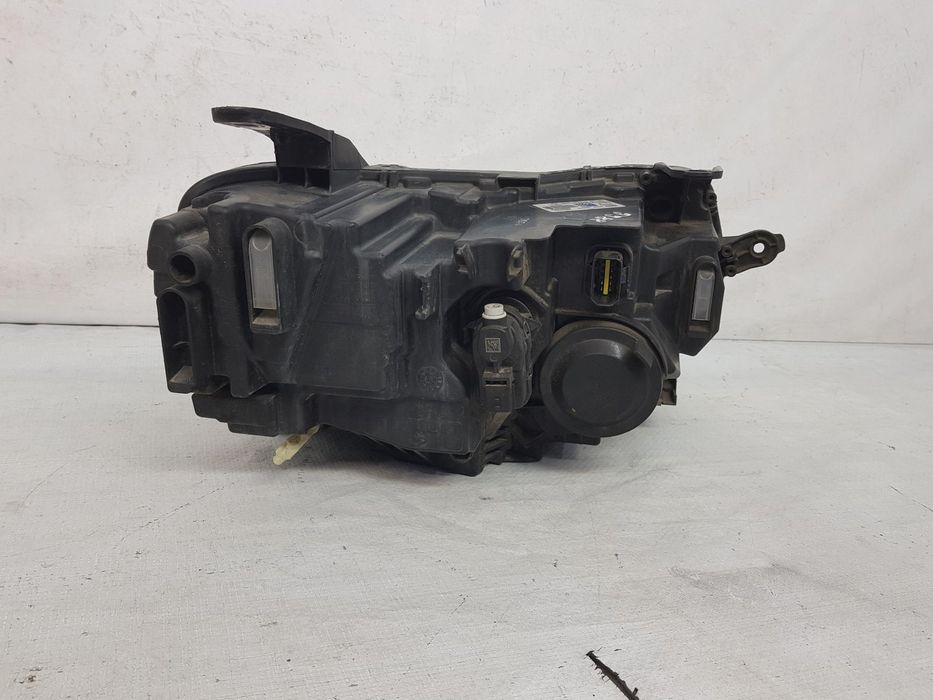 Far stanga full led Dacia Duster 2 facelift dupa 2022