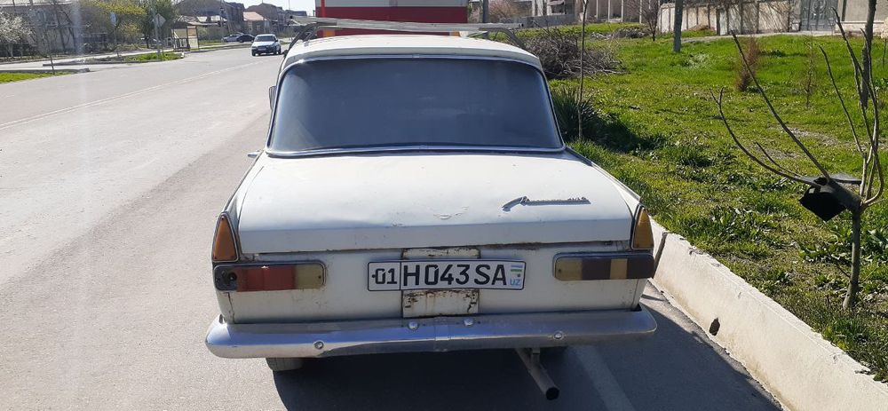 Автомашина москвич