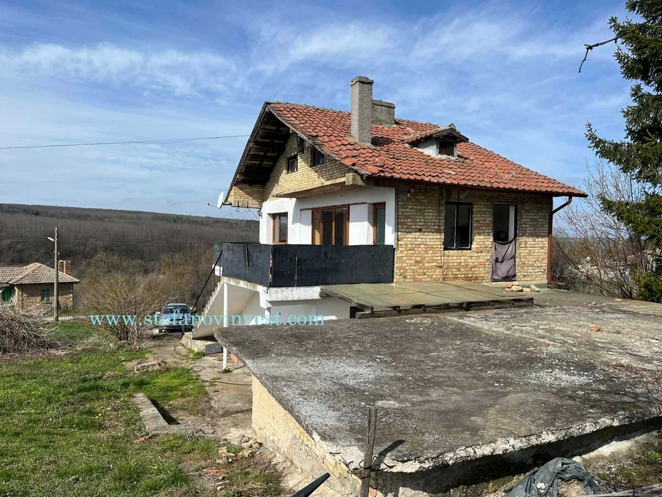 Къща в село Бояна - Вълчи дол, Варна Област