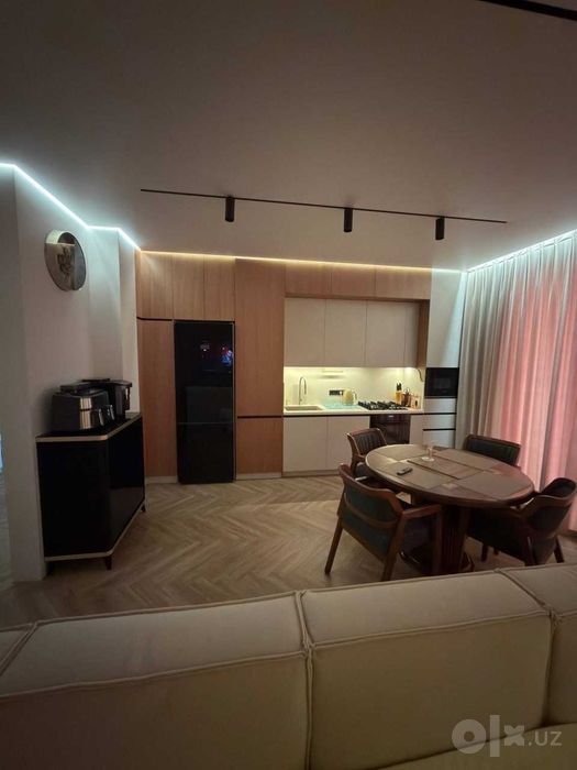 "City Life yakkasaroy Bobur kochasi 2xonali evro kvartira sotilad