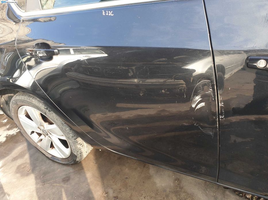 Usa Usi Portiera Portiere Dreapta Spate Dezechipata Opel Astra J Hatchback 4 usi 2009 - 2016 Culoare Z22C [K3378]