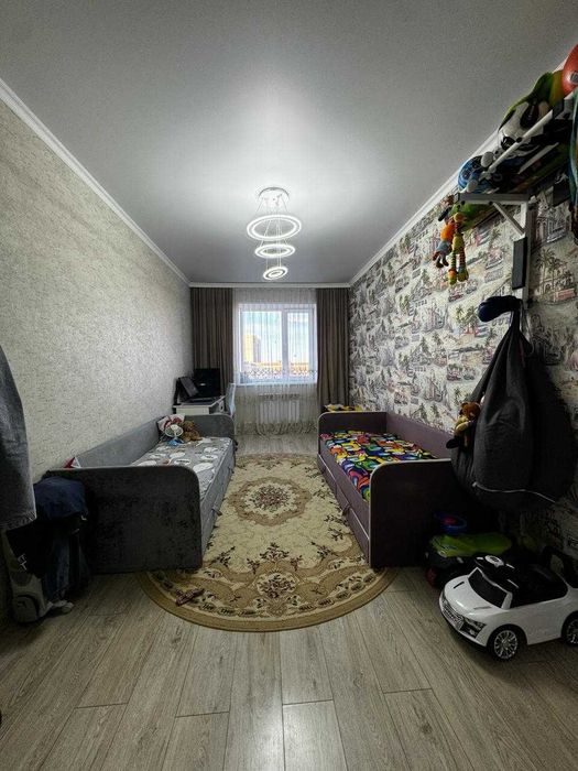 Продам 3х комн кв Батыс с ремонтом