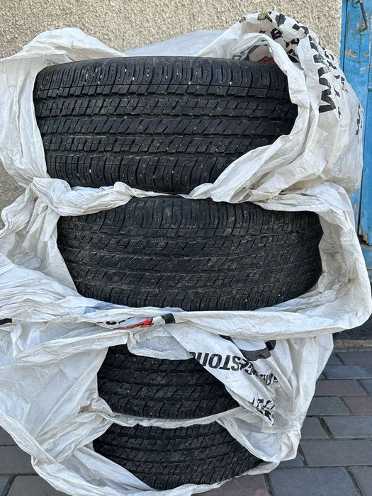 Продам комплект летний резину yokohama