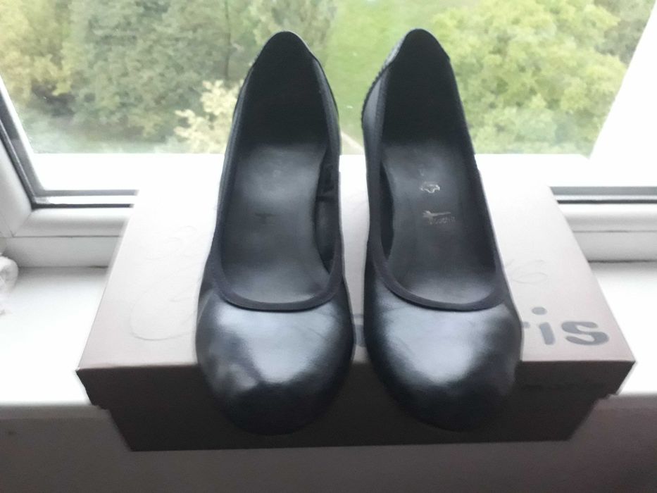 Обувки Tamaris 38-ми номер