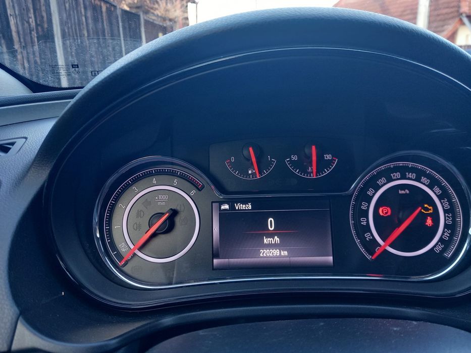 Vând Opel Insignia, break , 2014, 2.0 diesel