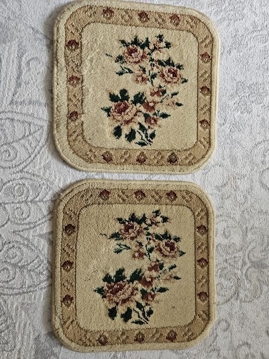 Продам чехлы на стулья, тюли, утюг