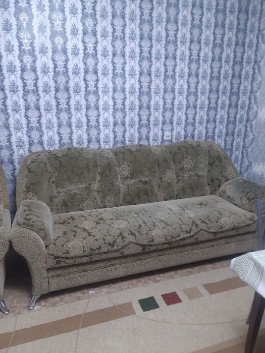 Продам диван тройка в отличном состоянии