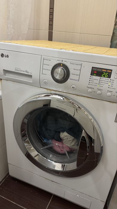 Продам стиральную машину LG б/у