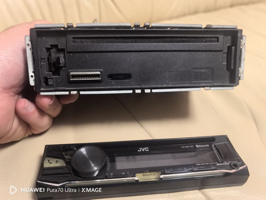 JVC KD-R871BT СД за кола