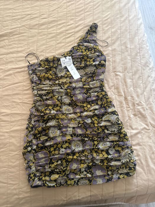 Zara дамска рокля нова с етикет
