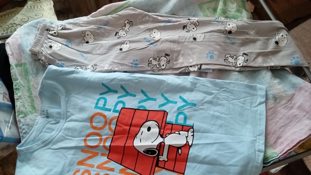 Продам детские вещи