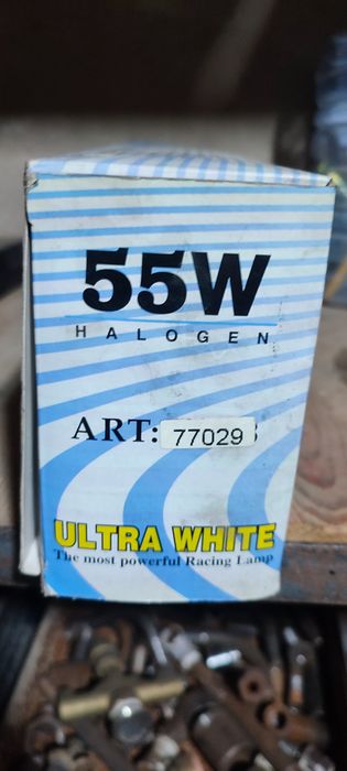 Продам противотуманные фары два вида